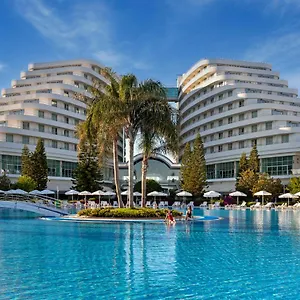 miracle-resort-hotel.allantalyahotels.org/