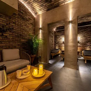 the-viaduct-suites-more.praguehotelsweb.com/